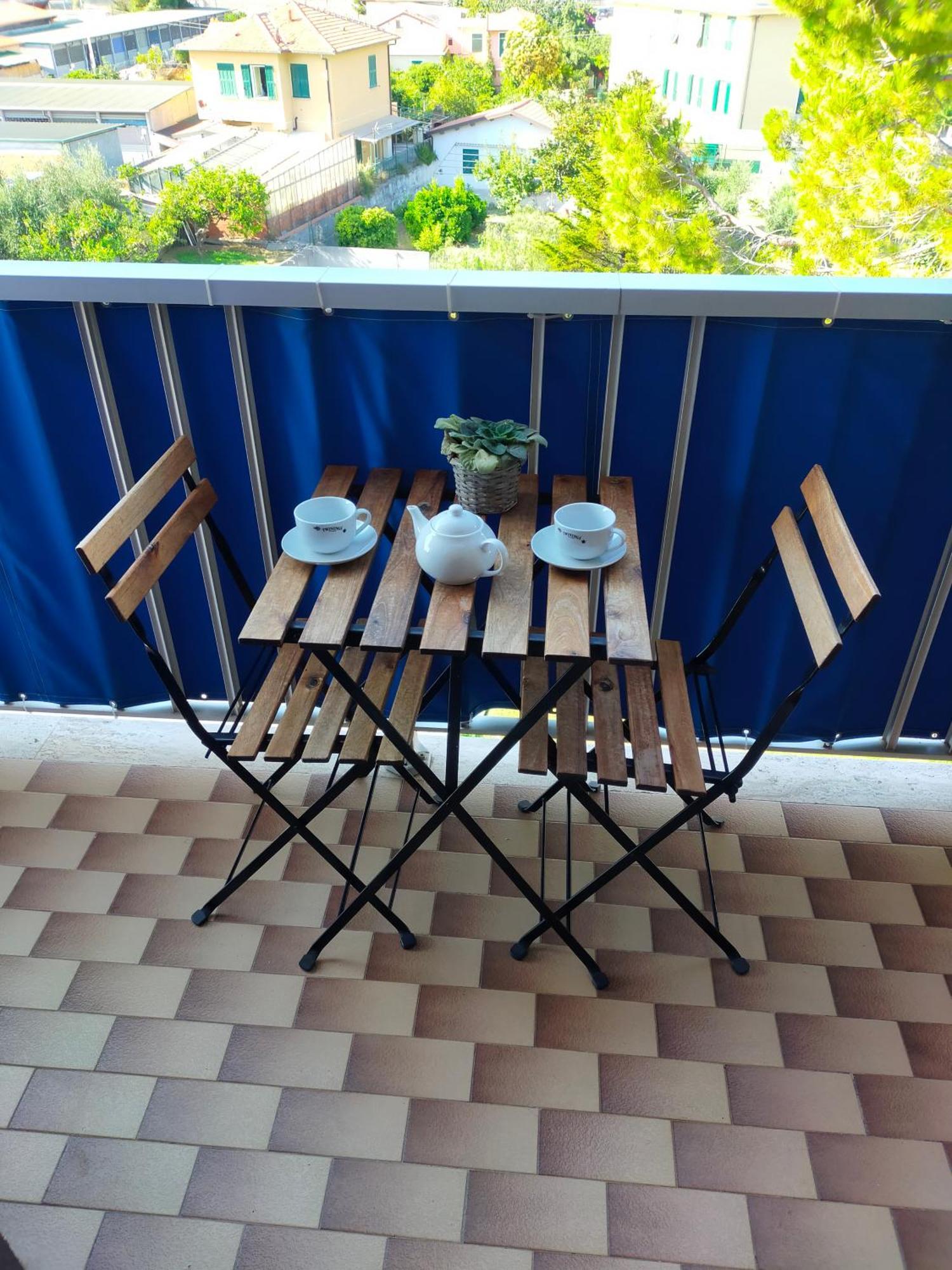 Appartamento Riviera Trilocale Wifi E Parcheggio Privato เวนติมิญา ภายนอก รูปภาพ